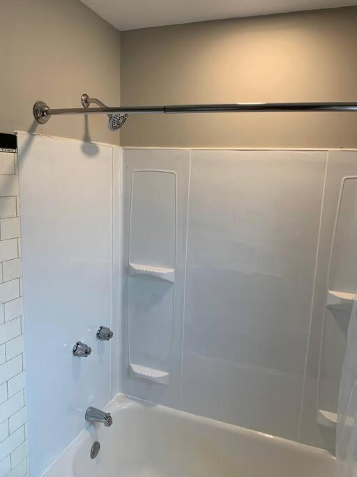 Craftsmen Charmer With Easy City & Airport Access Pittsburgh Extérieur photo