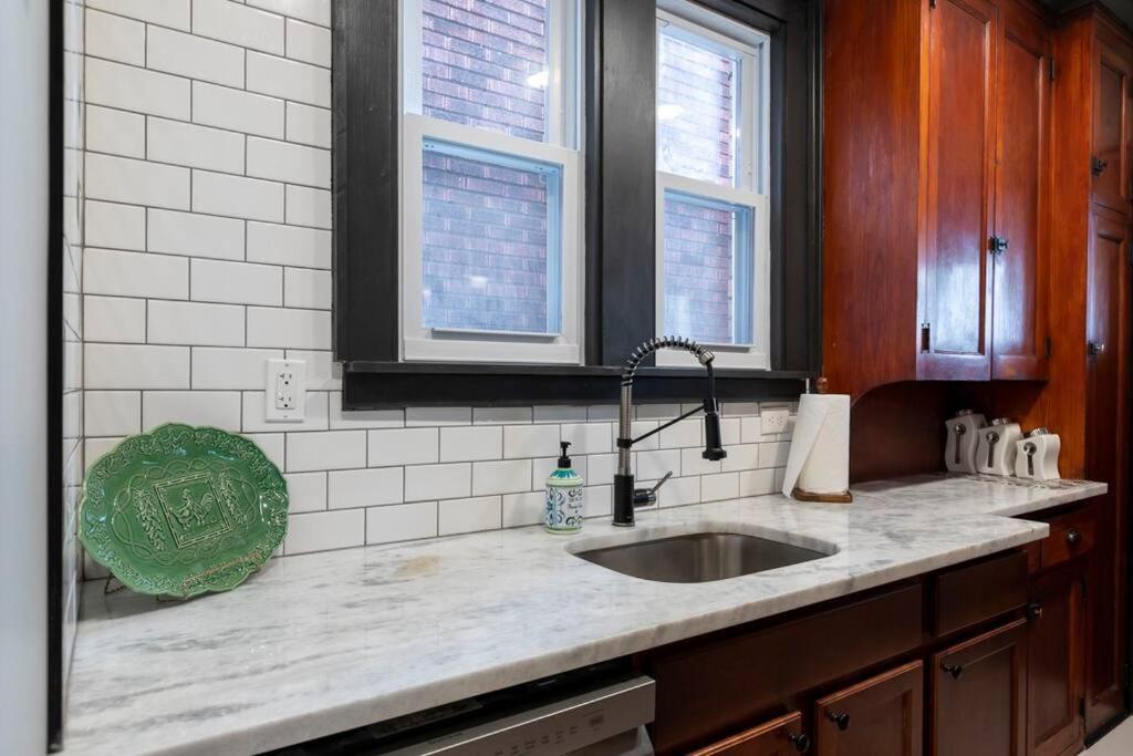Craftsmen Charmer With Easy City & Airport Access Pittsburgh Extérieur photo